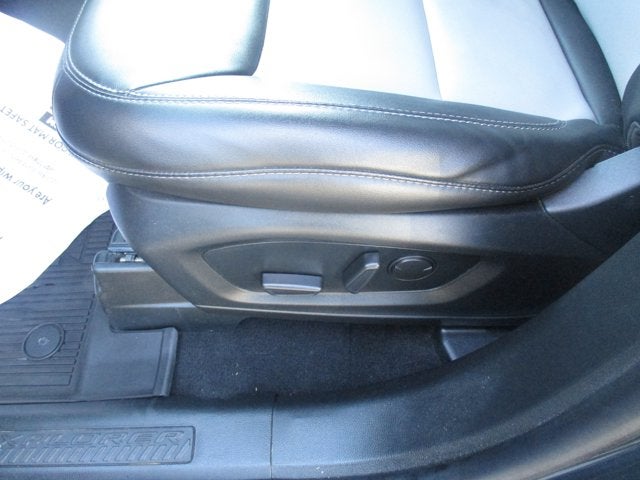 2024 Ford Explorer XLT 4WD