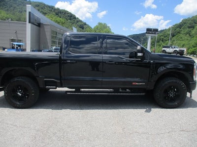 2023 Ford Super Duty F-250 SRW XLT