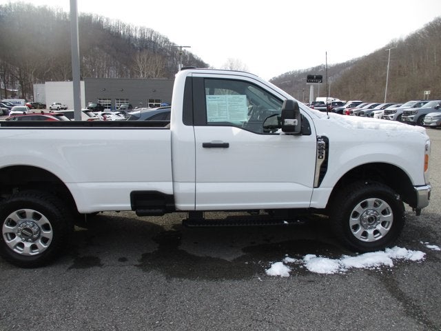 2023 Ford Super Duty F-250 SRW XLT