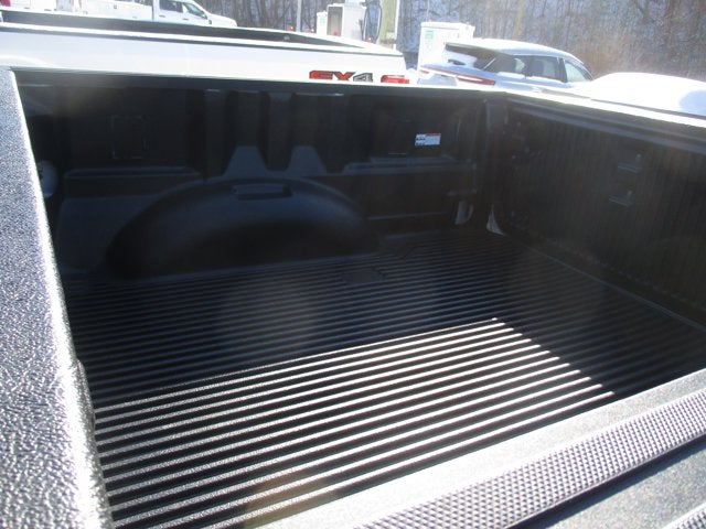 2025 Ford F-150 XLT 4WD SUPERCREW 5.5' BO