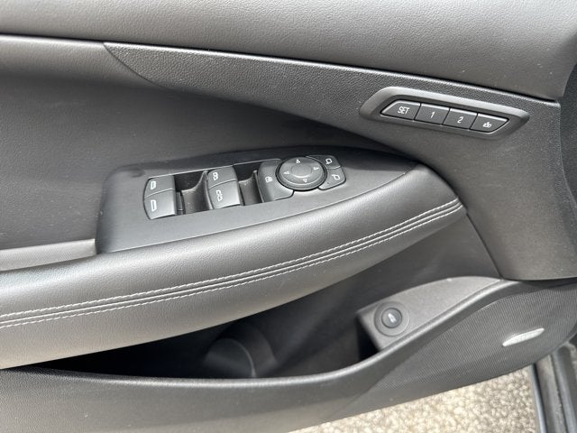 2019 Buick LaCrosse 4DR SDN ESSENCE FWD