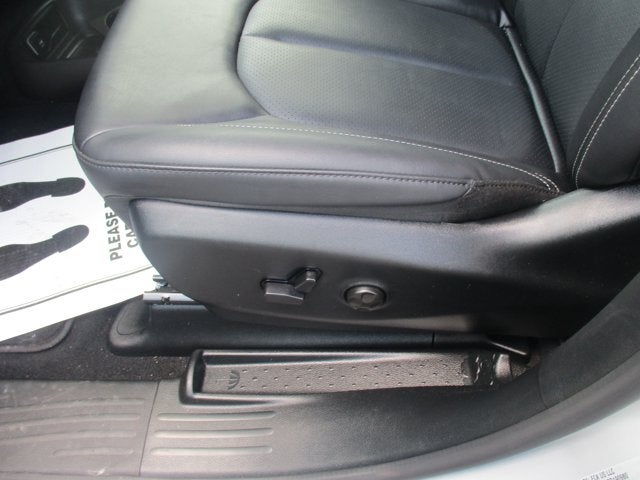 2026 Chrysler Pacifica SELECT FWD