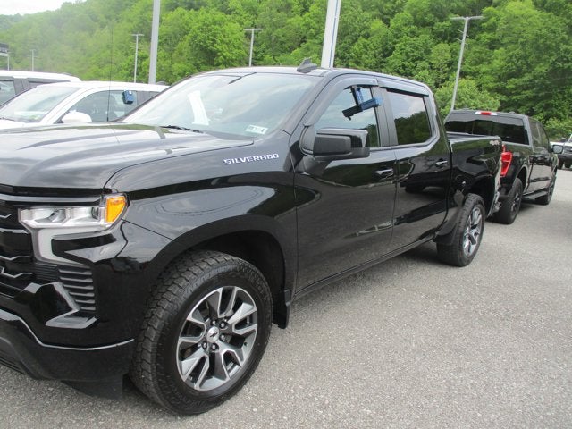 2023 Chevrolet Silverado 1500 "4WD CREW CAB 147"" RST"
