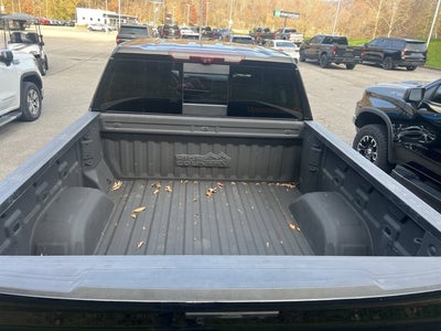 2024 Chevrolet Silverado 1500 "4WD CREW CAB 147"" HIGH CO"