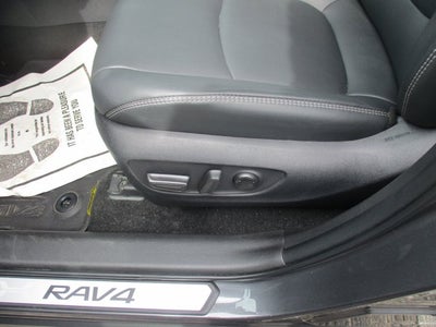2025 Toyota RAV4 XLE PREMIUM AWD