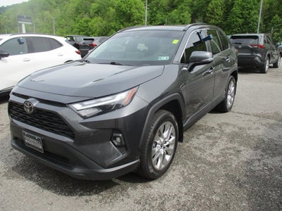 2025 Toyota RAV4 XLE PREMIUM AWD