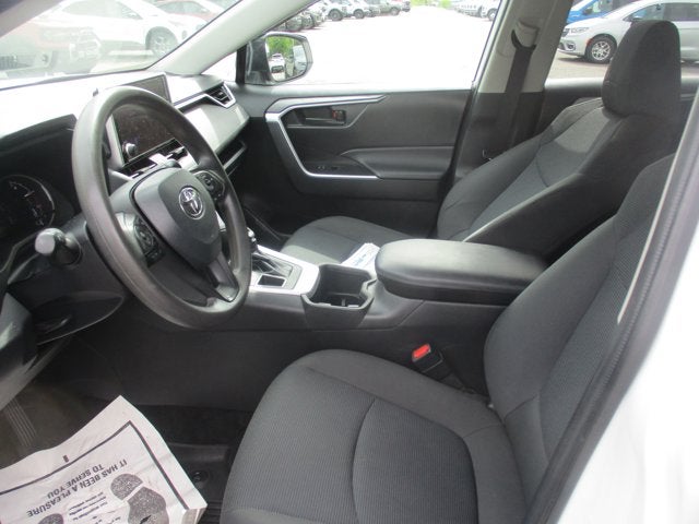 2024 Toyota RAV4 LE AWD
