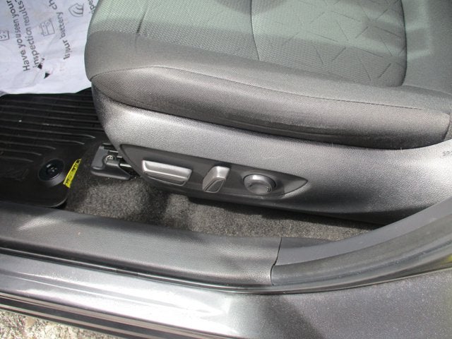 2023 Toyota RAV4 XLE AWD