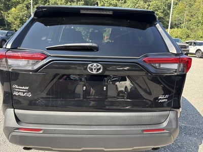 2021 Toyota RAV4 XLE AWD