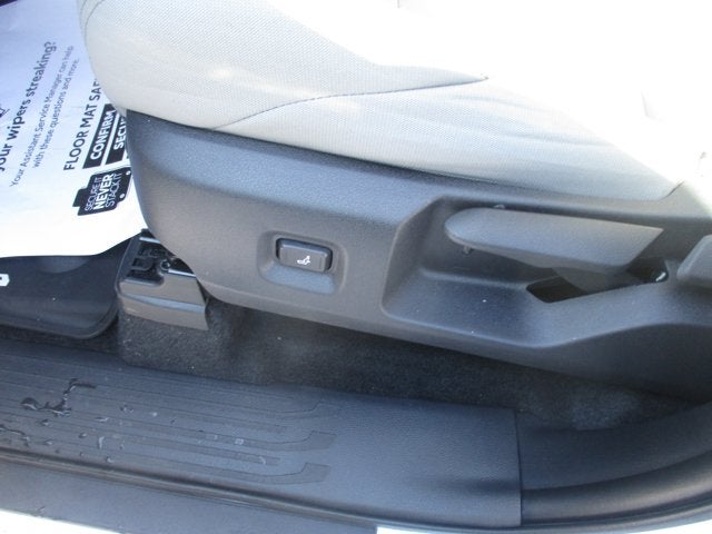 2024 Toyota Tacoma 4WD SR5 DOUBLE CAB 5' BED AT