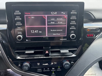 2024 Toyota Camry LE AUTO