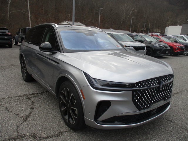 2024 Lincoln Nautilus Reserve