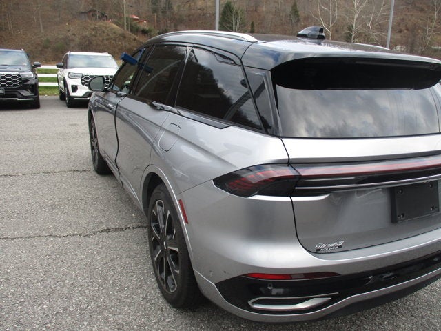 2024 Lincoln Nautilus Reserve