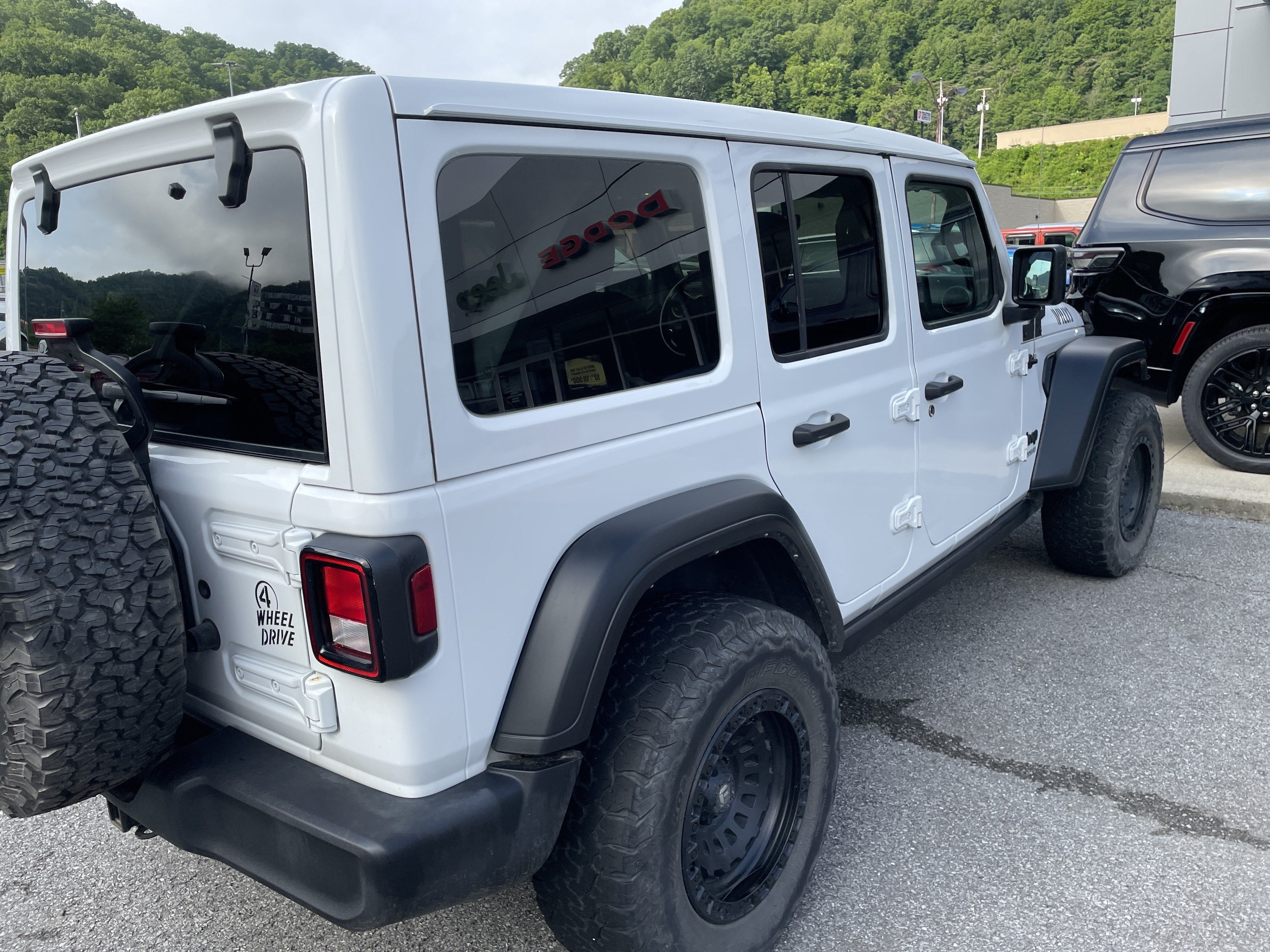 2021 Jeep Wrangler Unlimited Willys 4x4