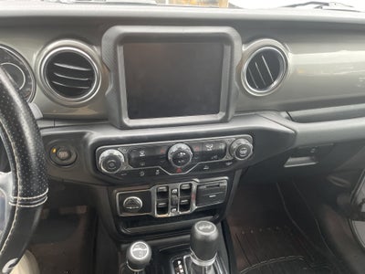 2022 Jeep Wrangler Unlimited Sahara 4x4