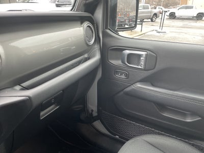 2022 Jeep Wrangler Unlimited Sahara 4x4