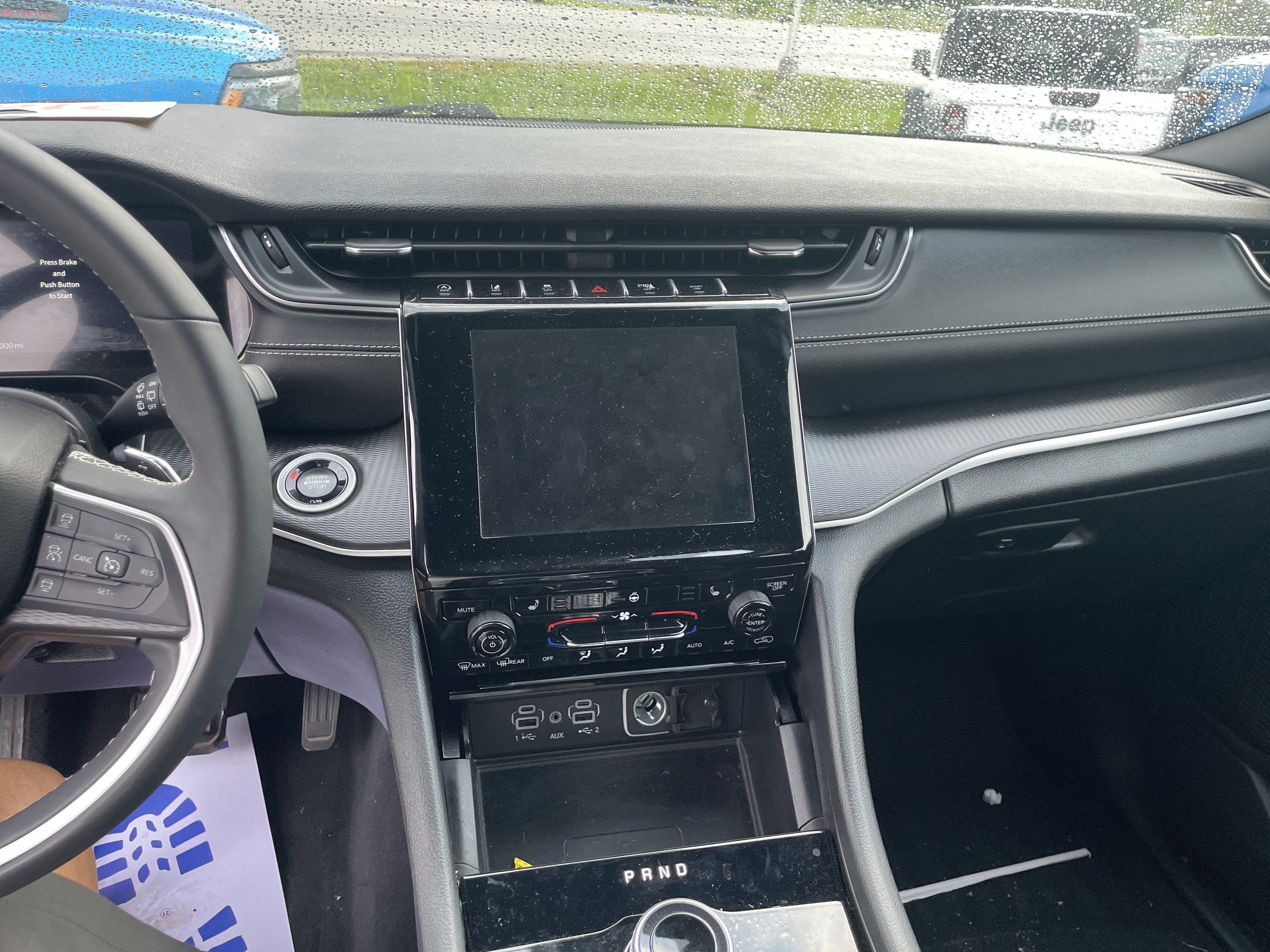 2024 Jeep Grand Cherokee L Laredo X 4x4