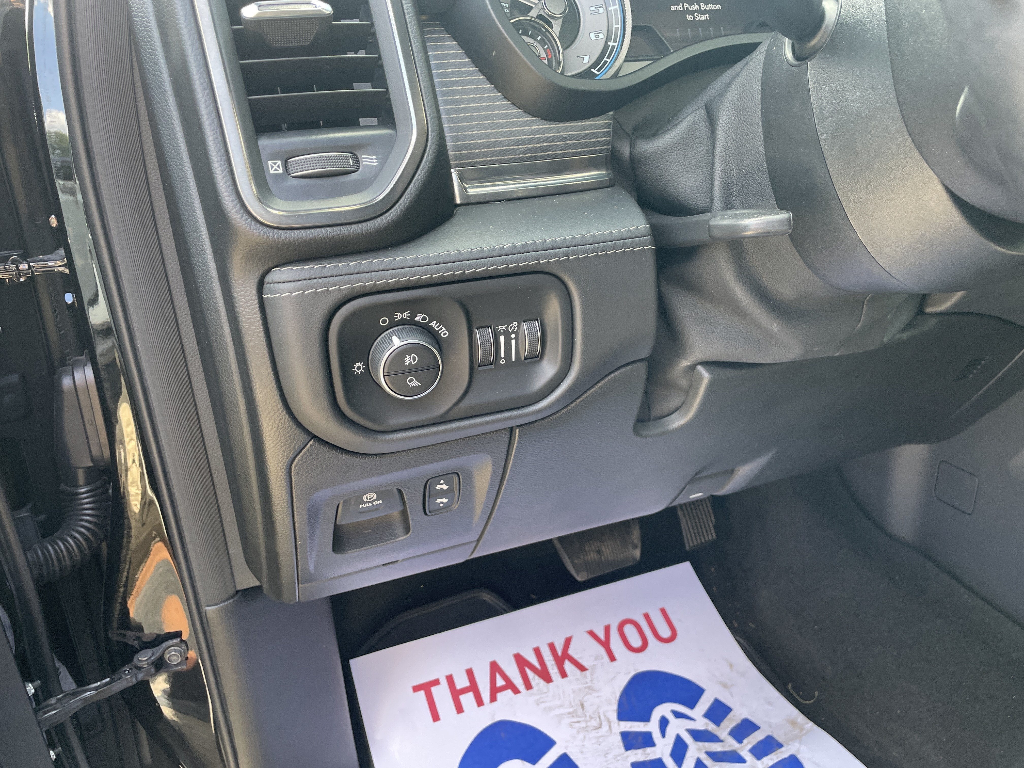 2021 RAM 1500 Limited Crew Cab 4x4 5'7' Box