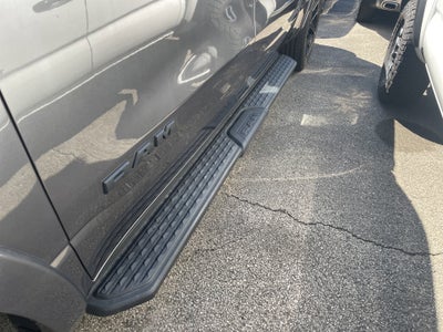 2021 RAM 1500 Laramie Crew Cab 4x4 5'7' Box