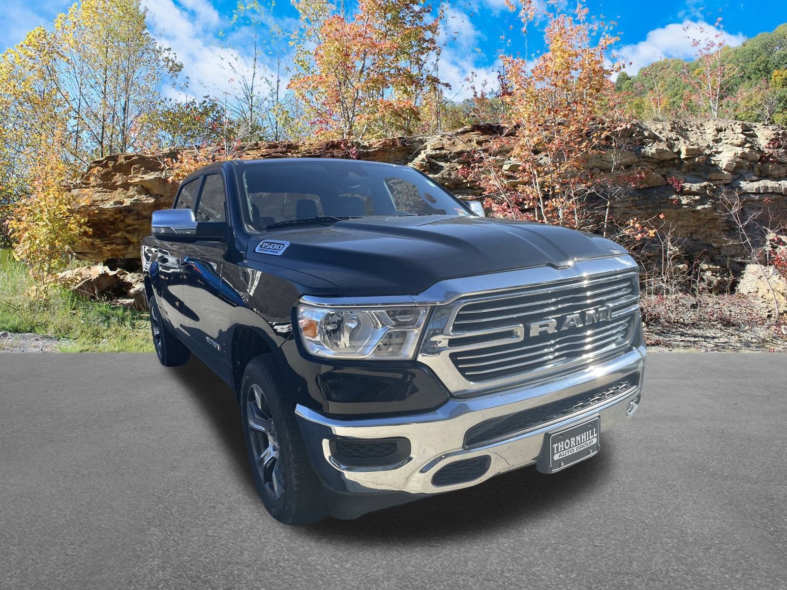 2023 RAM 1500 Laramie Crew Cab 4x4 5'7' Box