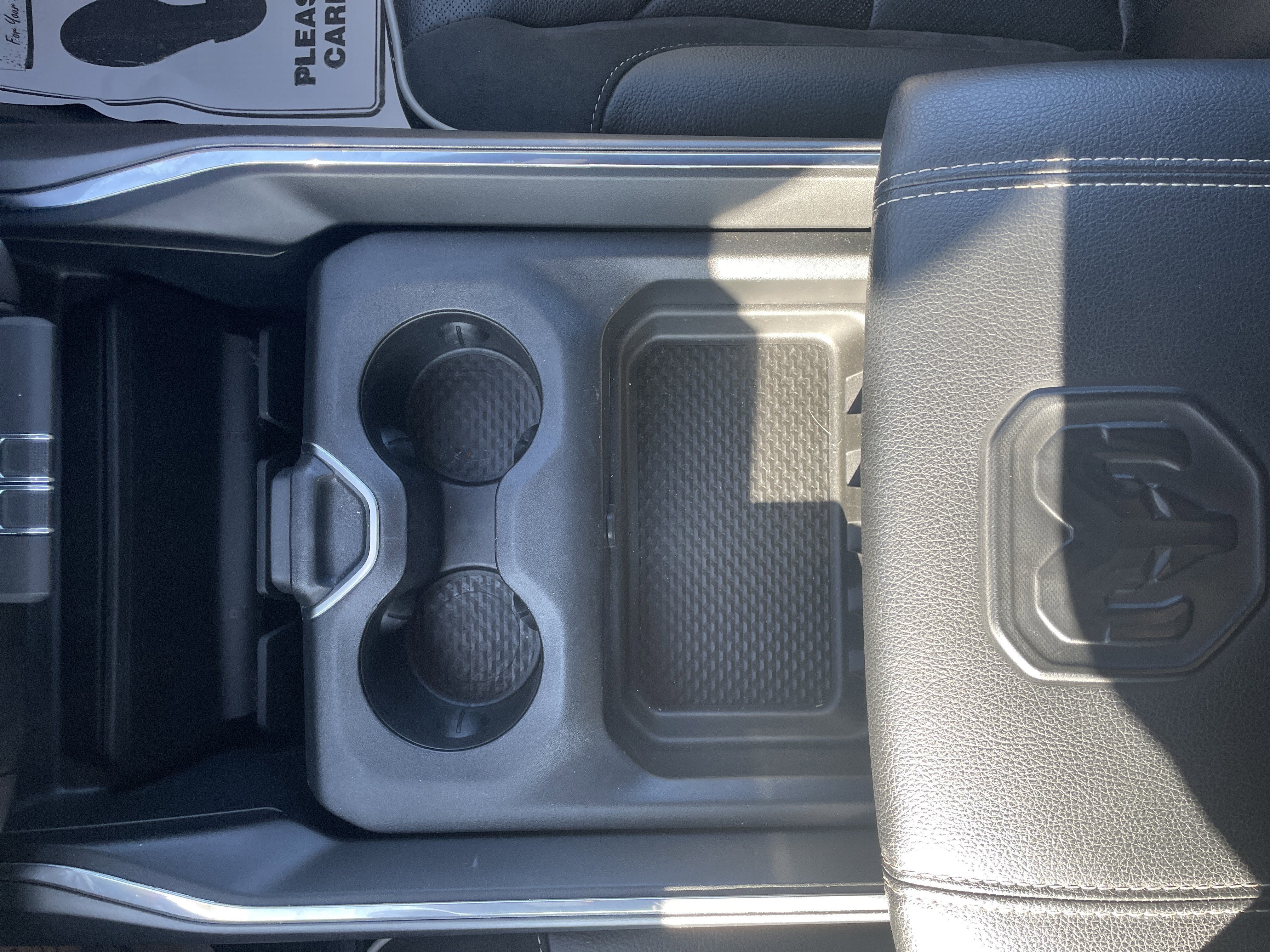 2023 RAM 1500 Laramie Crew Cab 4x4 5'7' Box