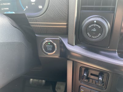 2023 Ford F-150 Base