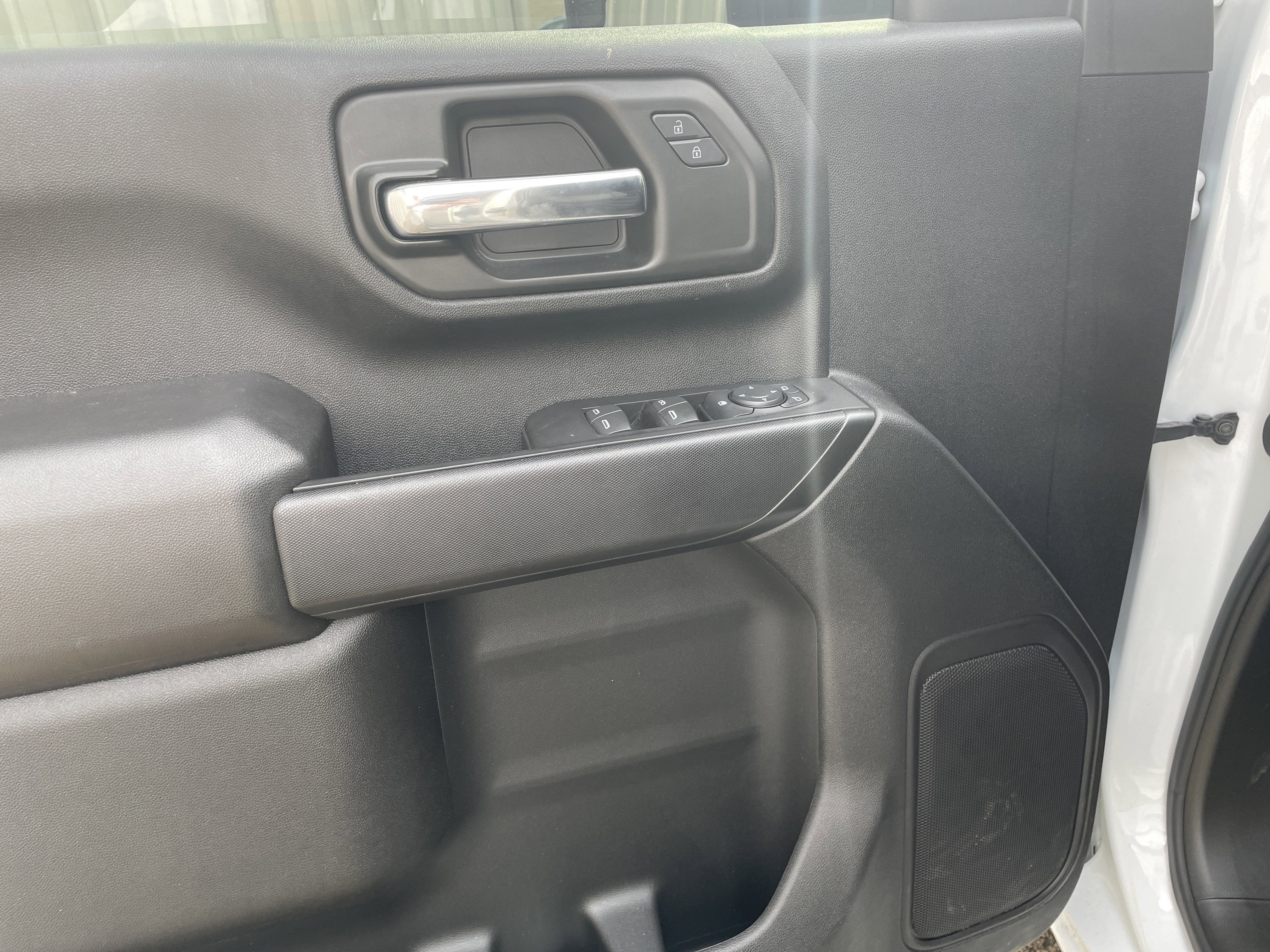 2024 Chevrolet Silverado 2500HD 4WD Crew Cab Standard Bed Custom