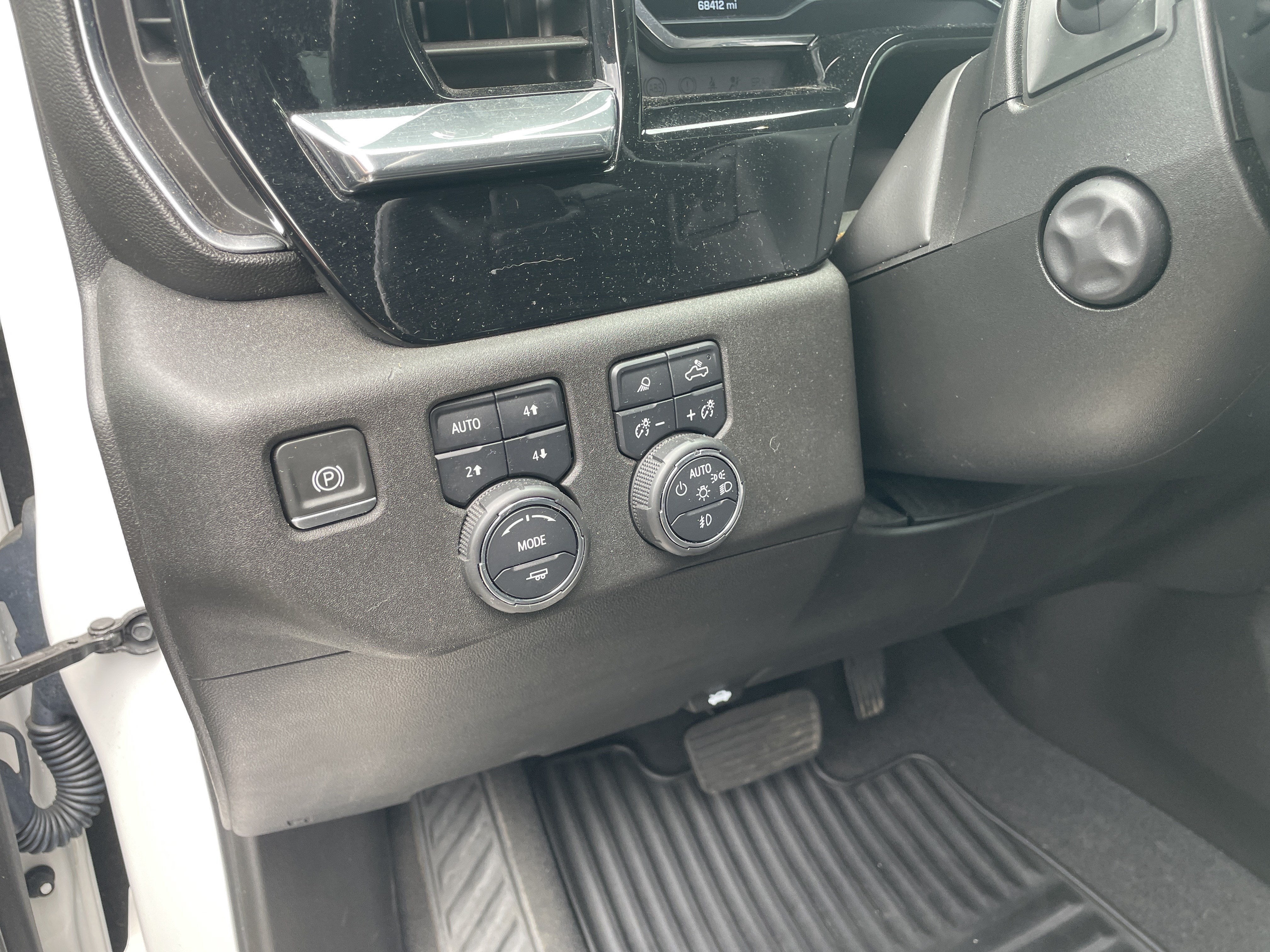 2024 Chevrolet Silverado 1500 4WD Crew Cab Short Bed LTZ