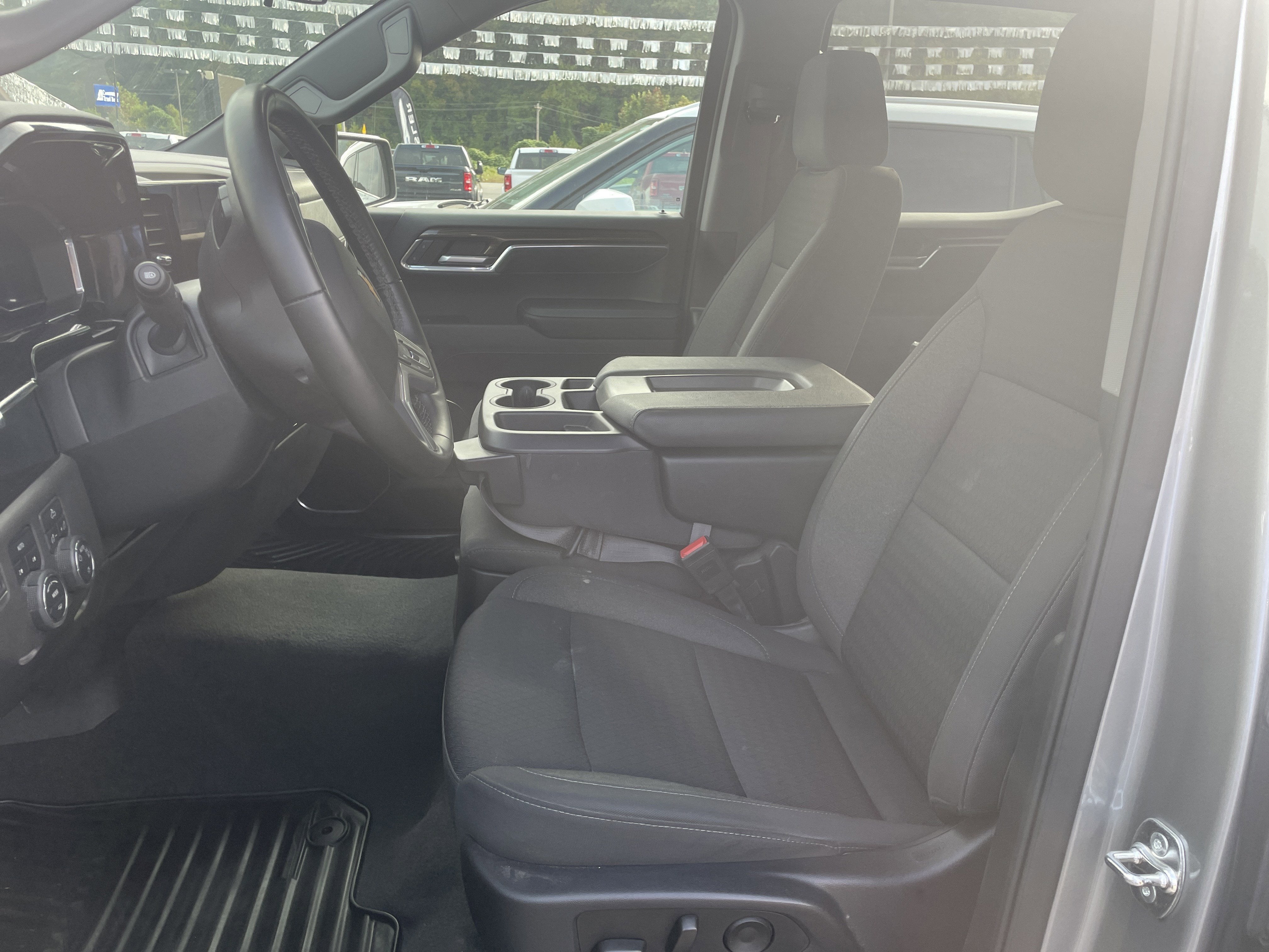 2025 Chevrolet Silverado 1500 4WD Crew Cab Standard Bed LT