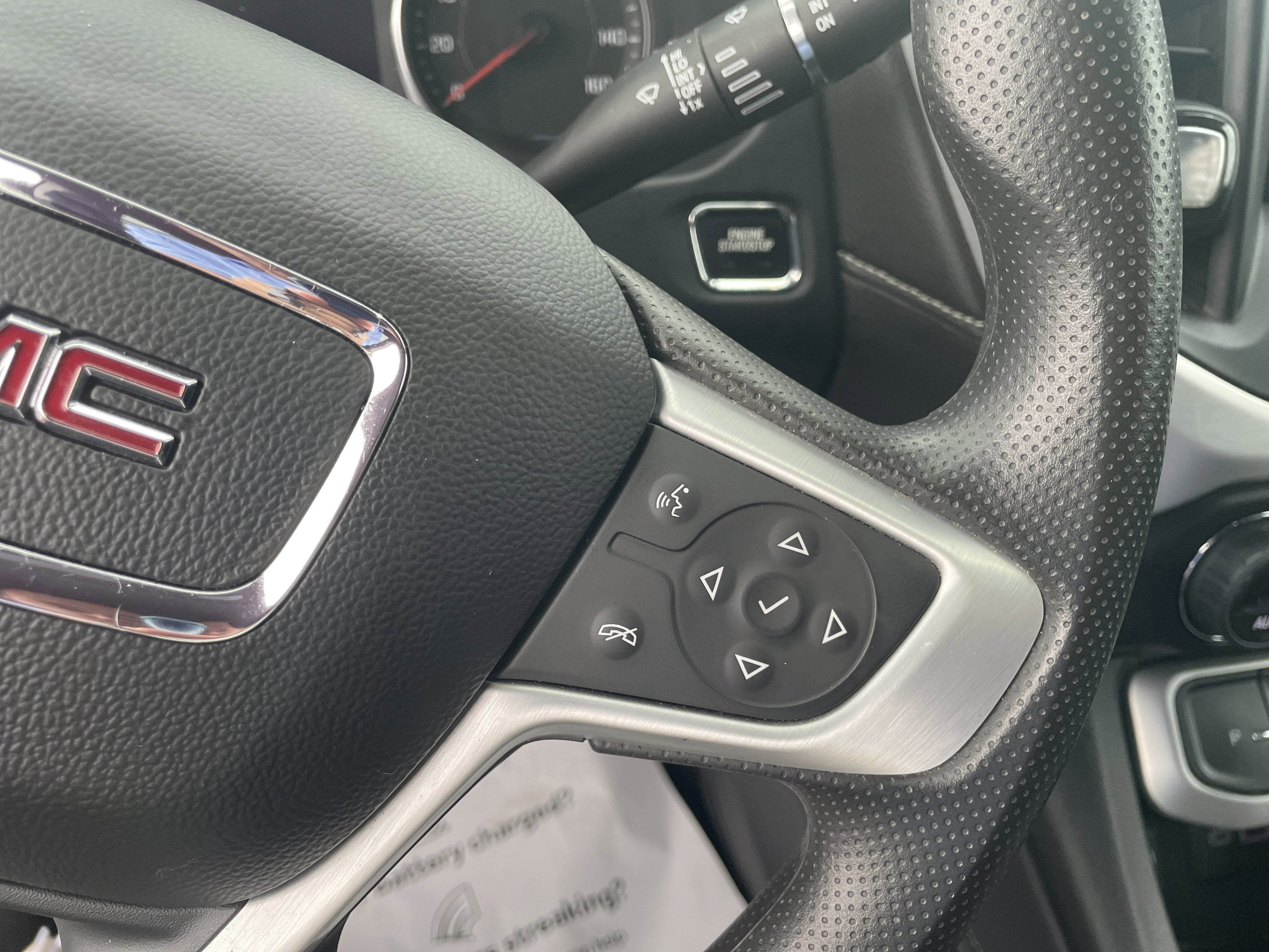 2023 GMC Acadia FWD SLE