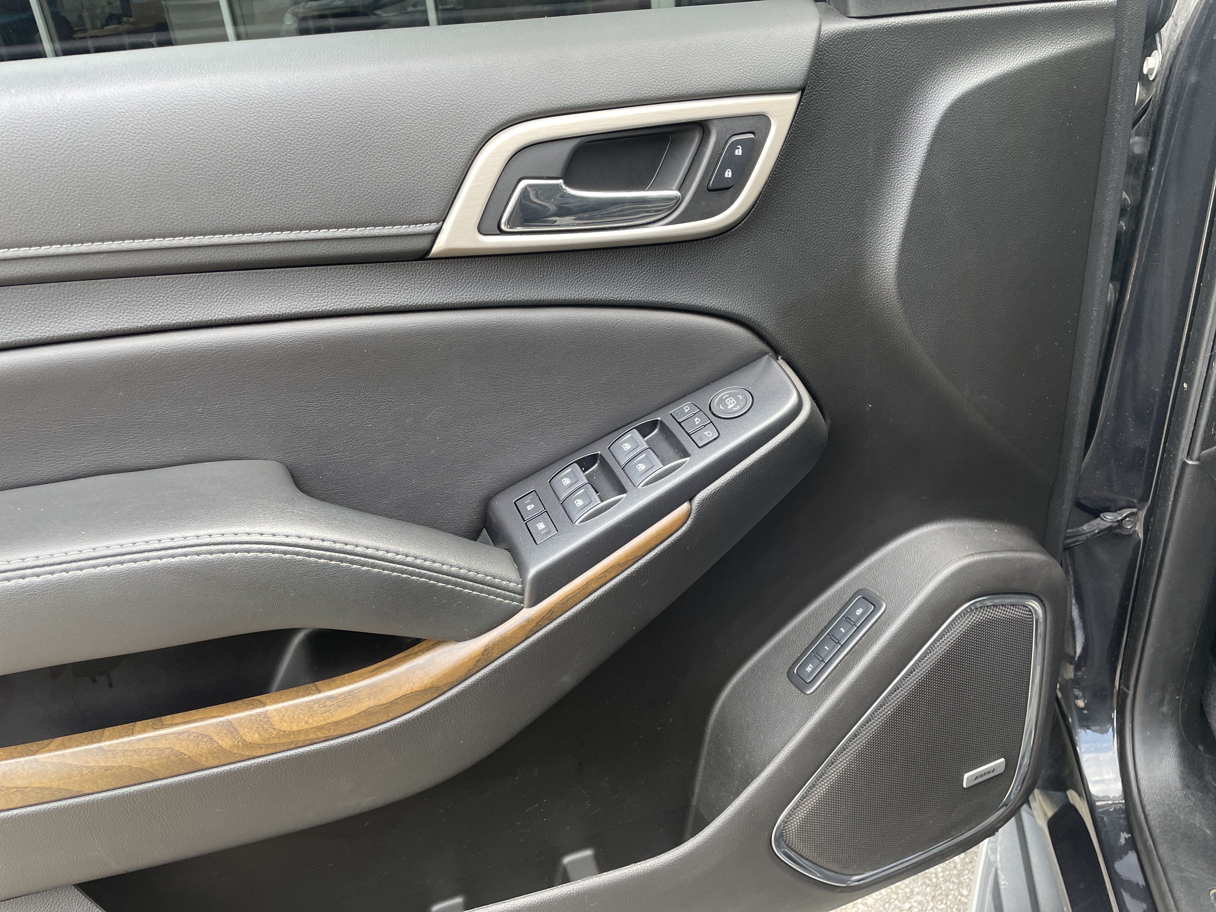 2020 GMC Yukon 4WD Denali