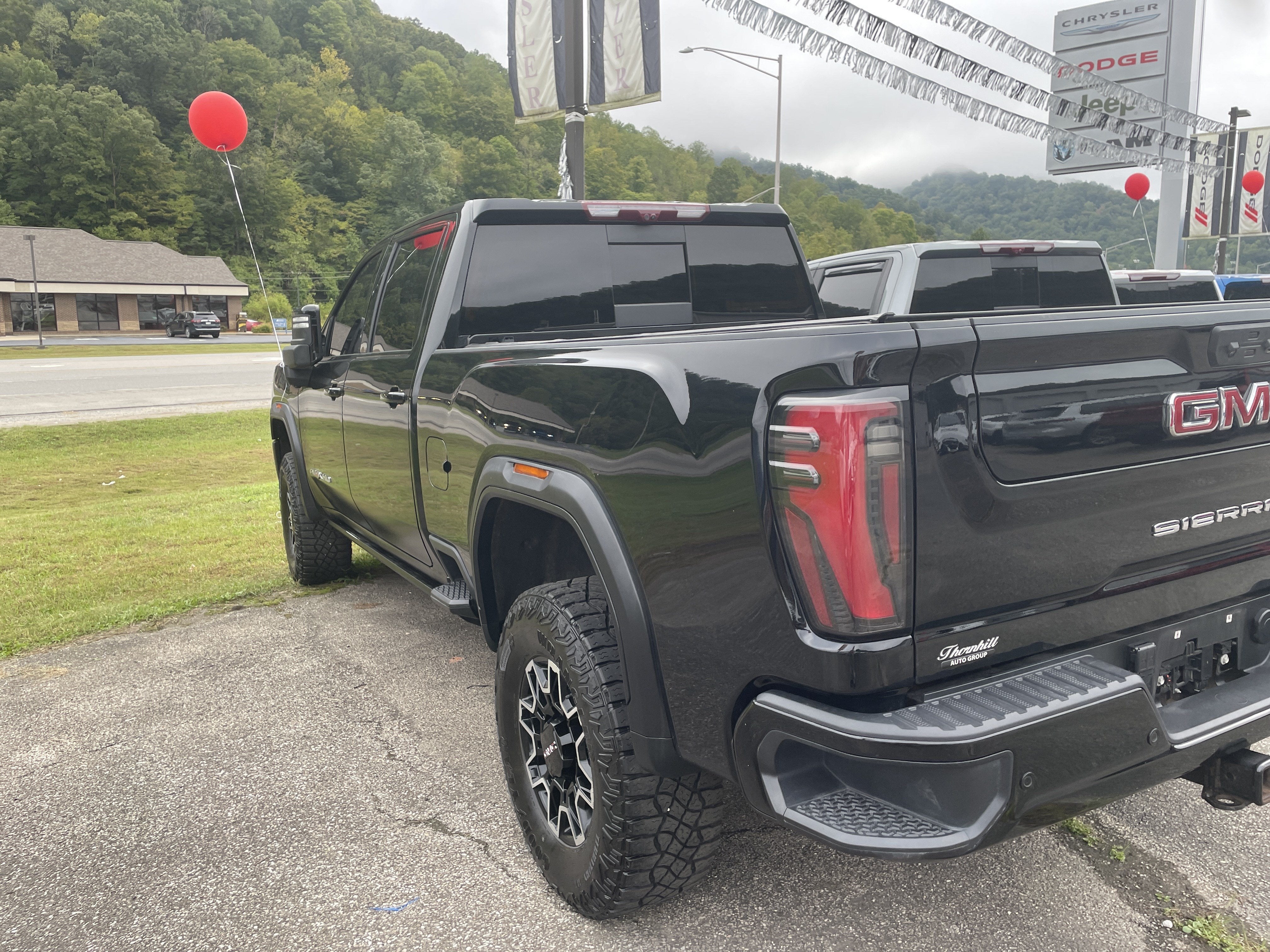 2024 GMC Sierra 2500HD 4WD Crew Cab Standard Bed AT4X
