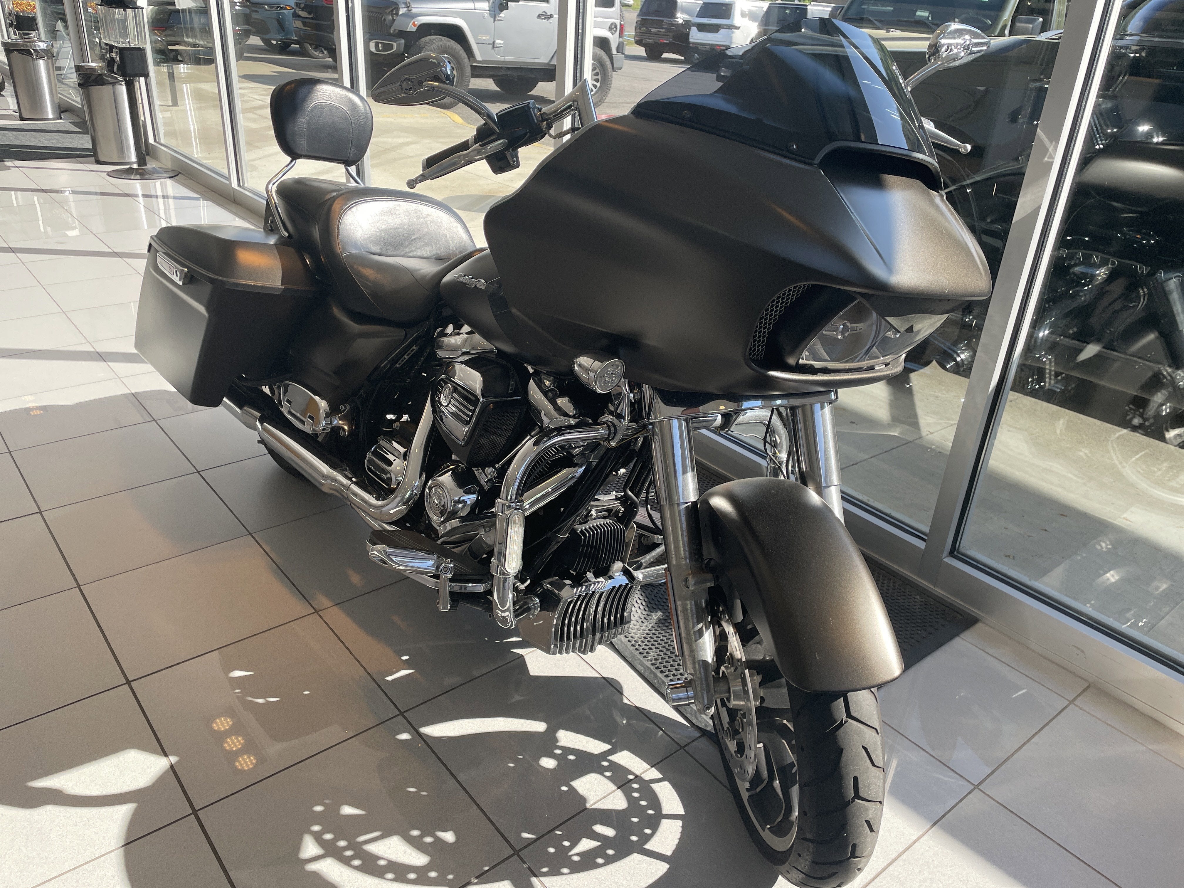 2020 Harley-Davidson Road Glide Base
