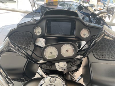 2020 Harley-Davidson Road Glide Base