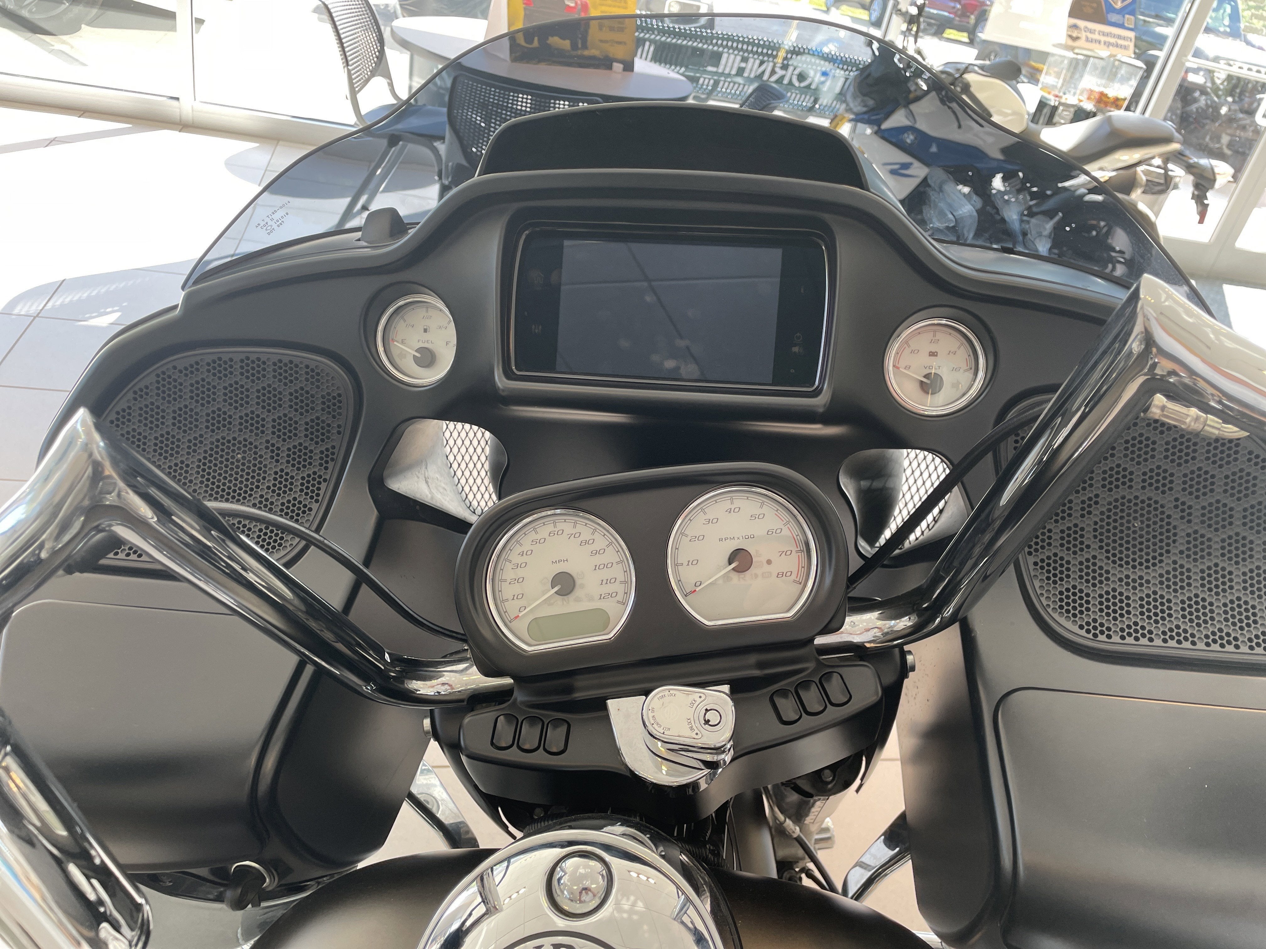 2020 Harley-Davidson Road Glide Base
