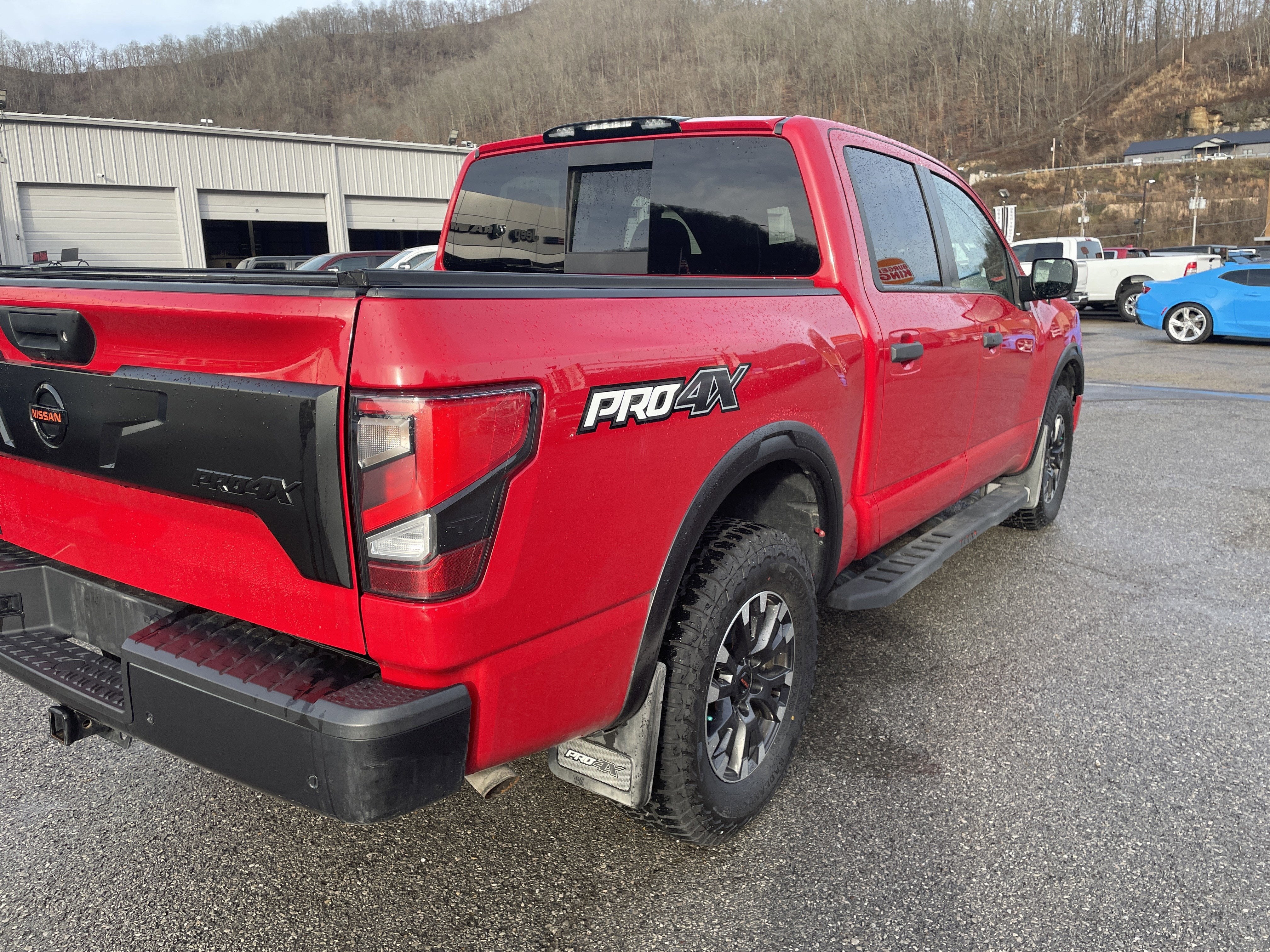 2021 Nissan TITAN Crew Cab PRO-4X 4x4