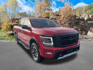 2021 Nissan TITAN Crew Cab PRO-4X 4x4