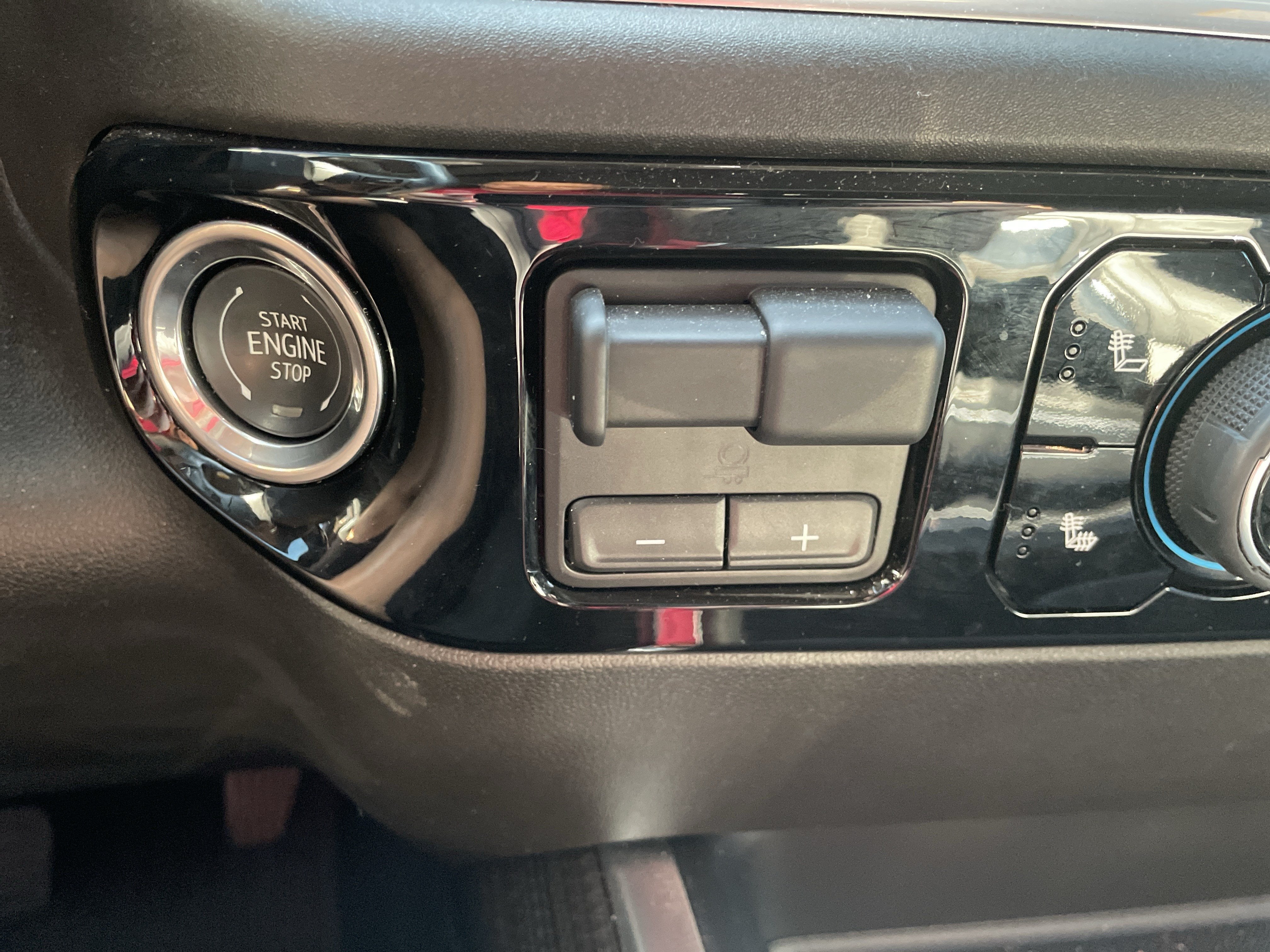 2025 Chevrolet Silverado 2500HD 4WD Crew Cab Standard Bed LT