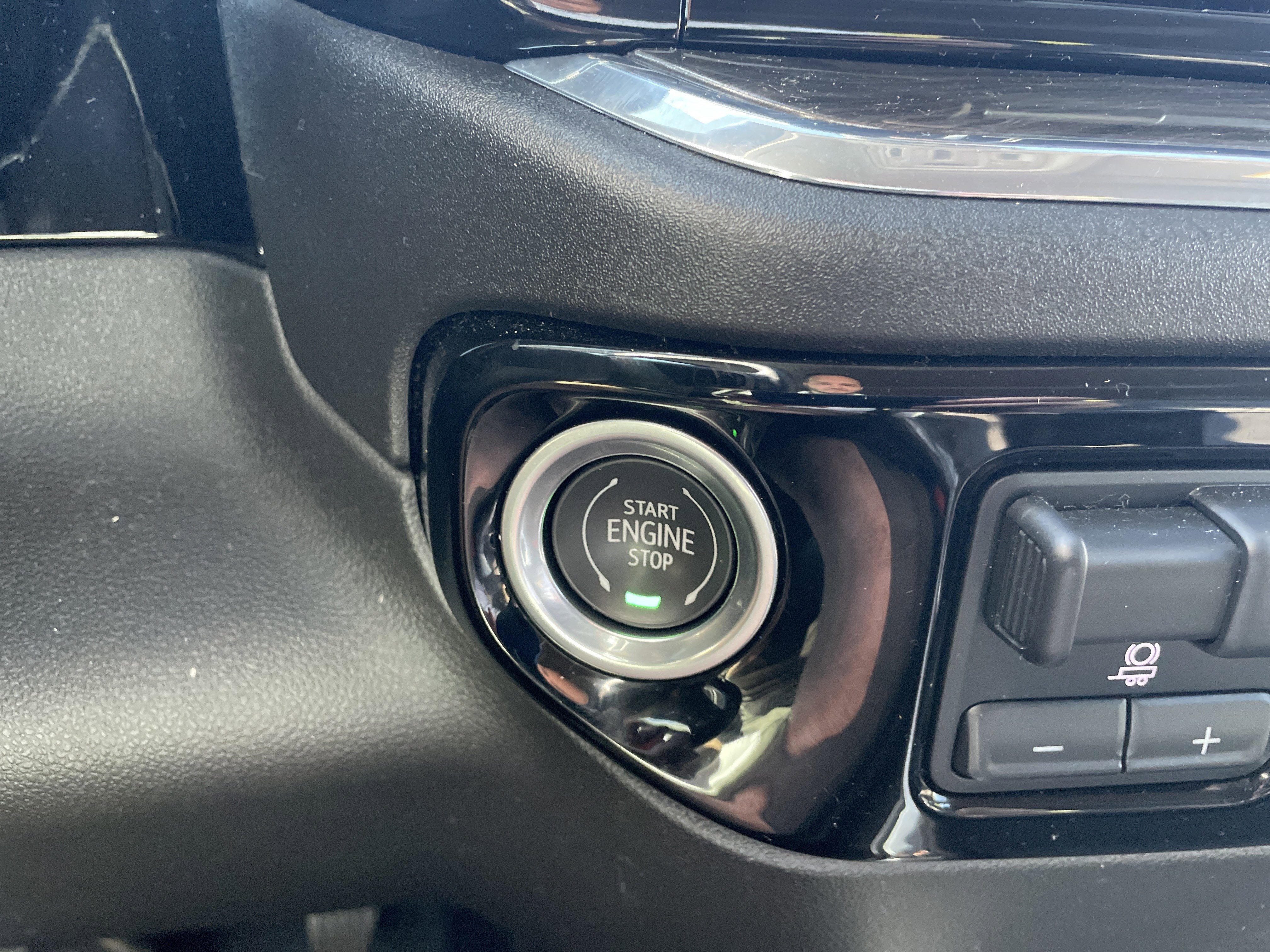 2024 Chevrolet Silverado 2500HD 4WD Crew Cab Standard Bed LTZ