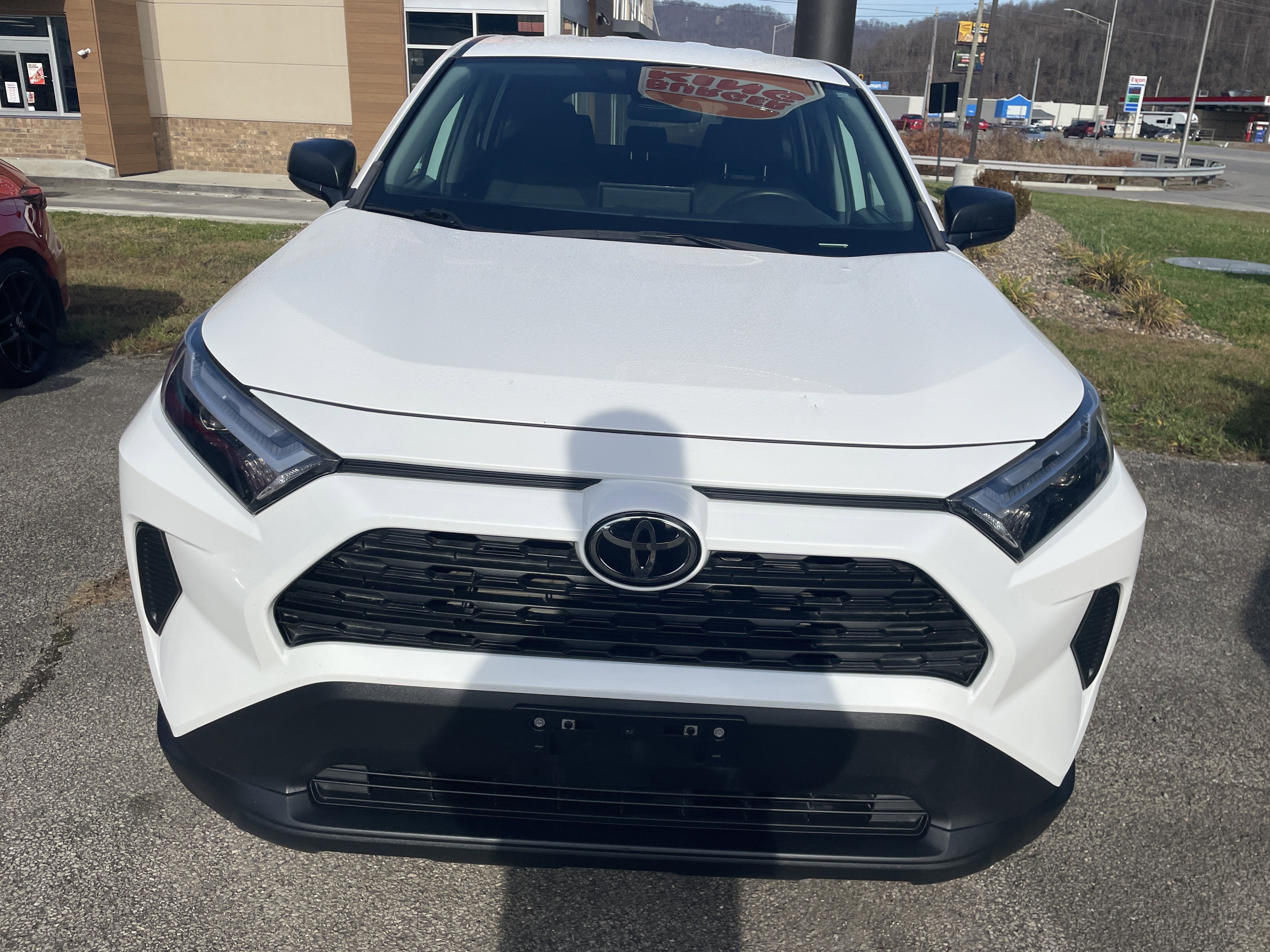 2023 Toyota RAV4 LE