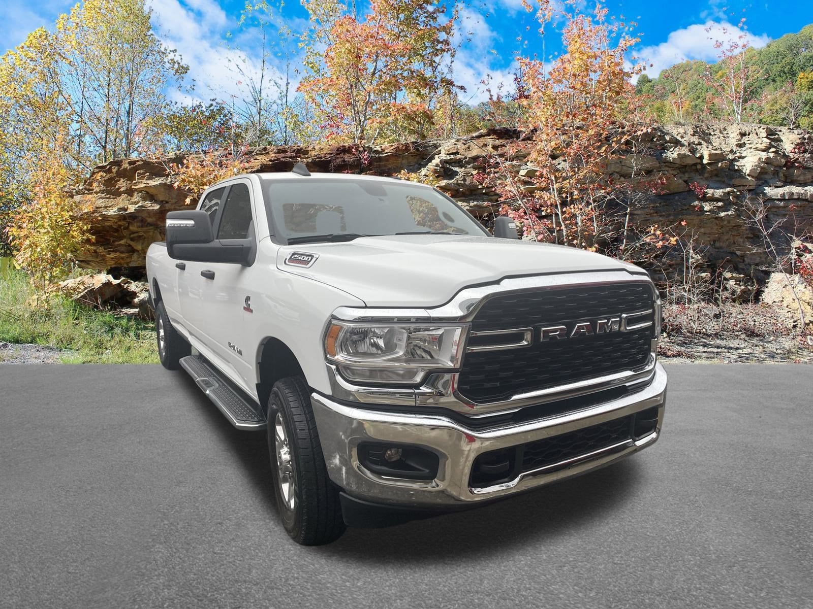 2024 RAM 2500 Big Horn Crew Cab 4x4 8' Box