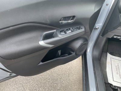 2023 Nissan Kicks SV Xtronic CVT