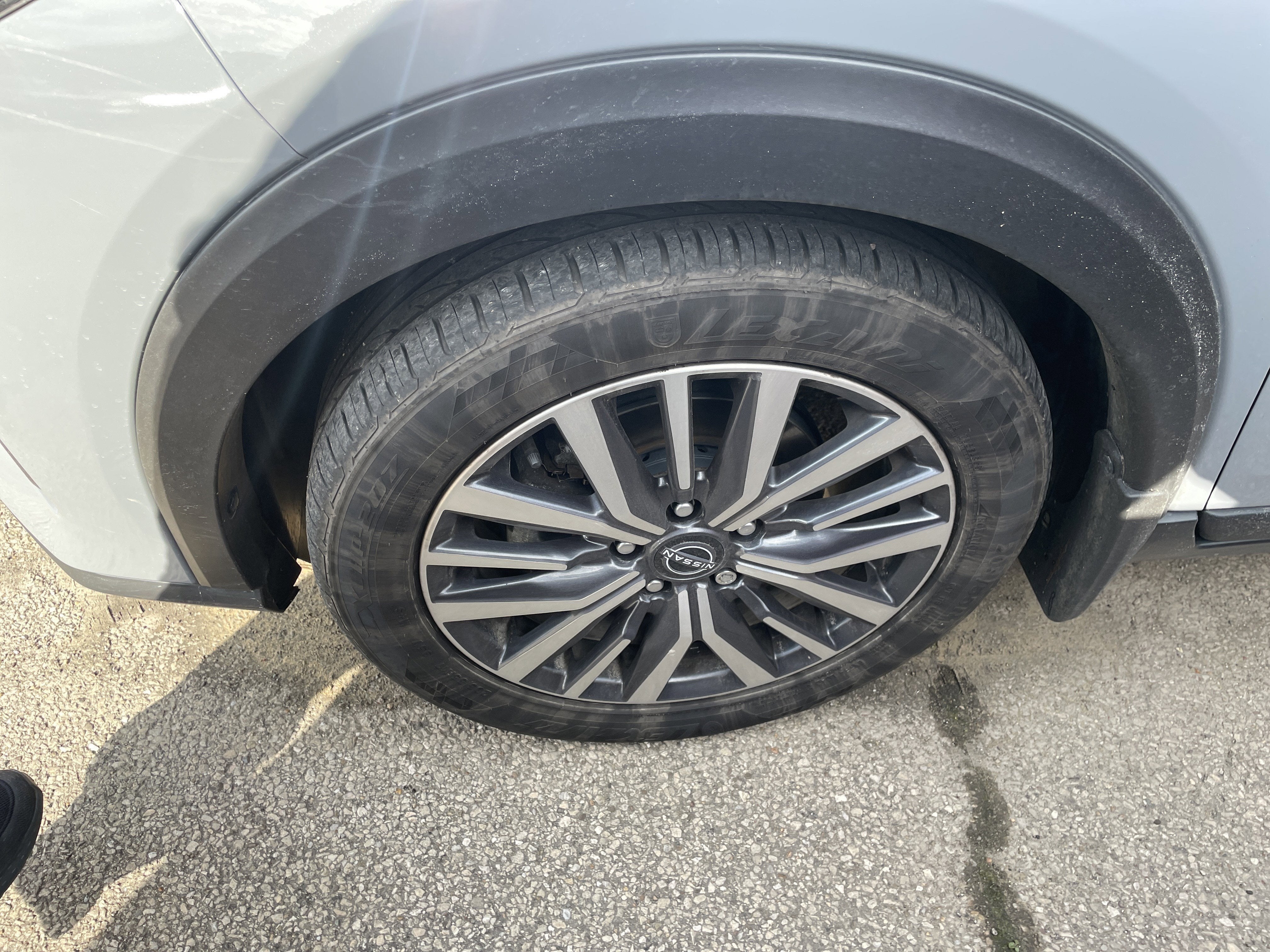 2023 Nissan Kicks SV Xtronic CVT
