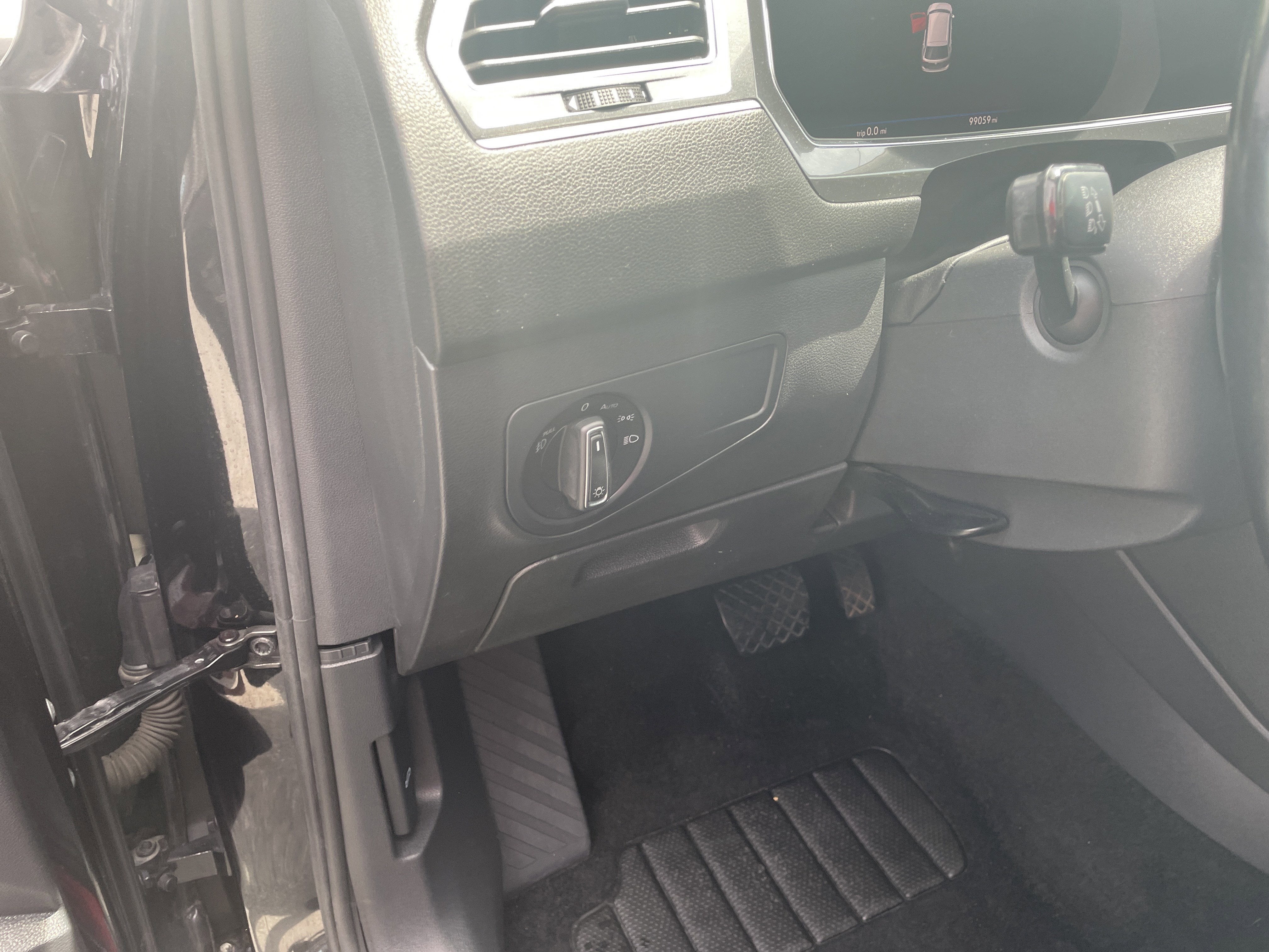 2019 Volkswagen Tiguan 2.0T SE