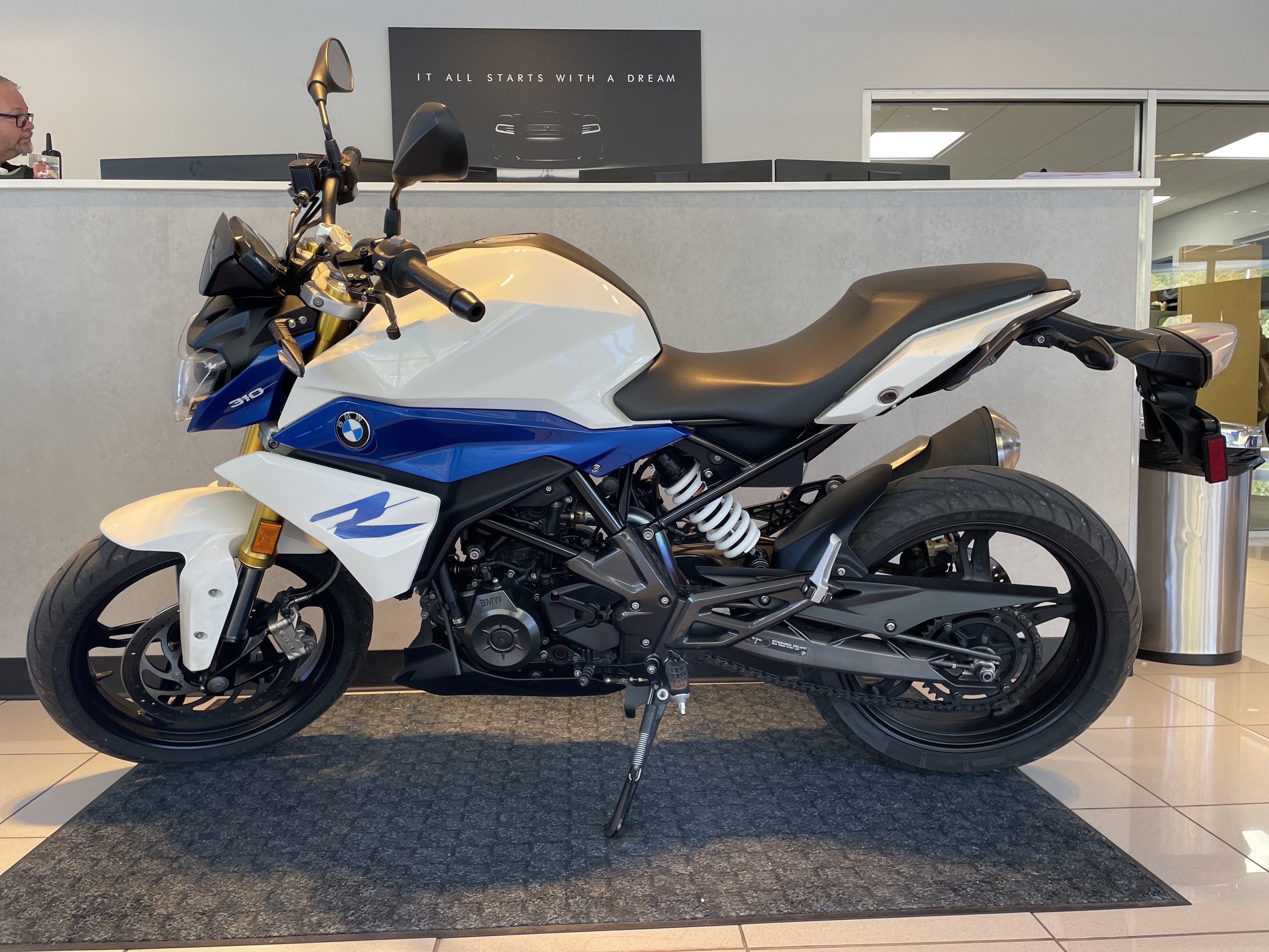 2021 BMW G 310 R Base