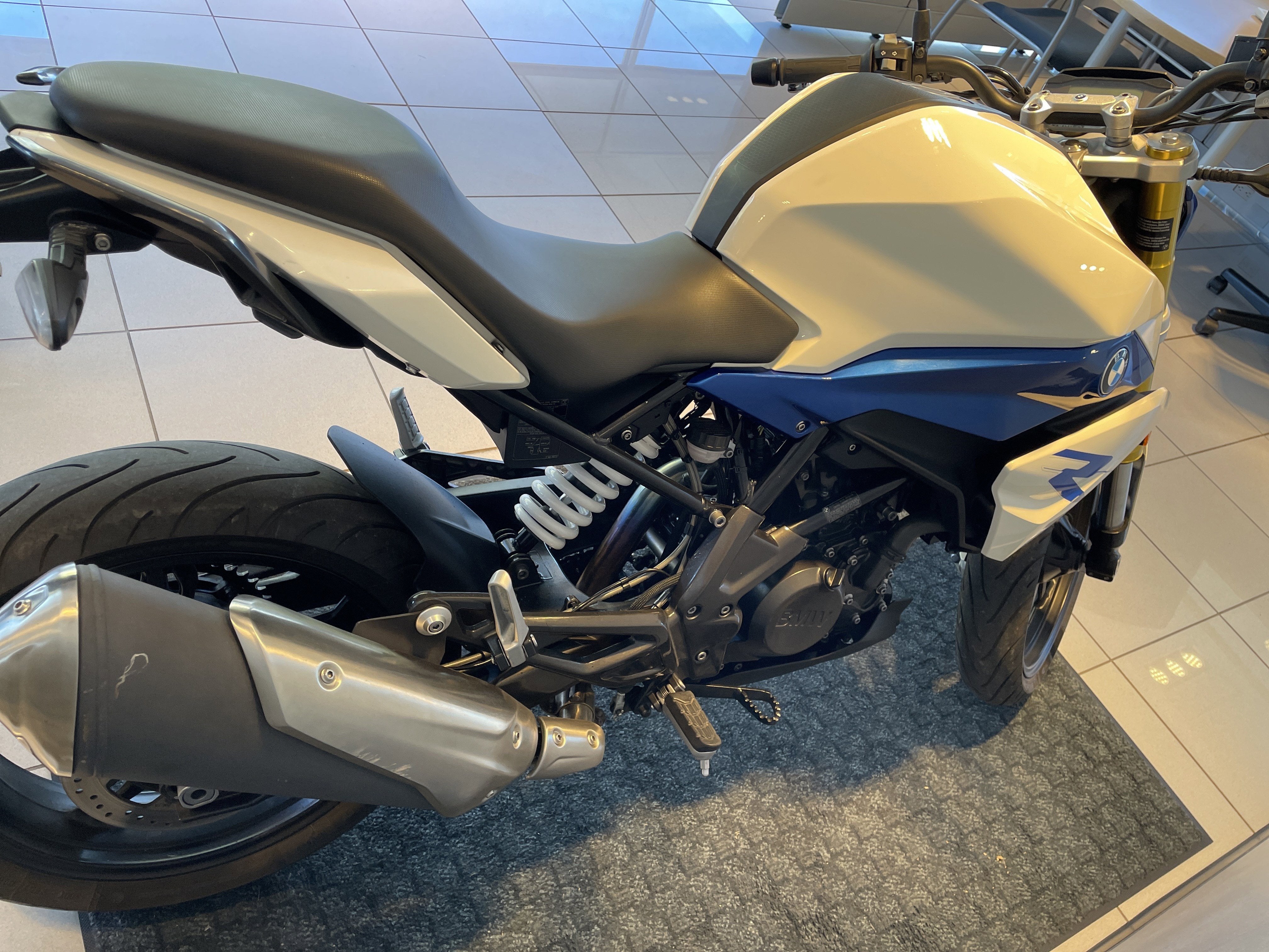2021 BMW G 310 R Base