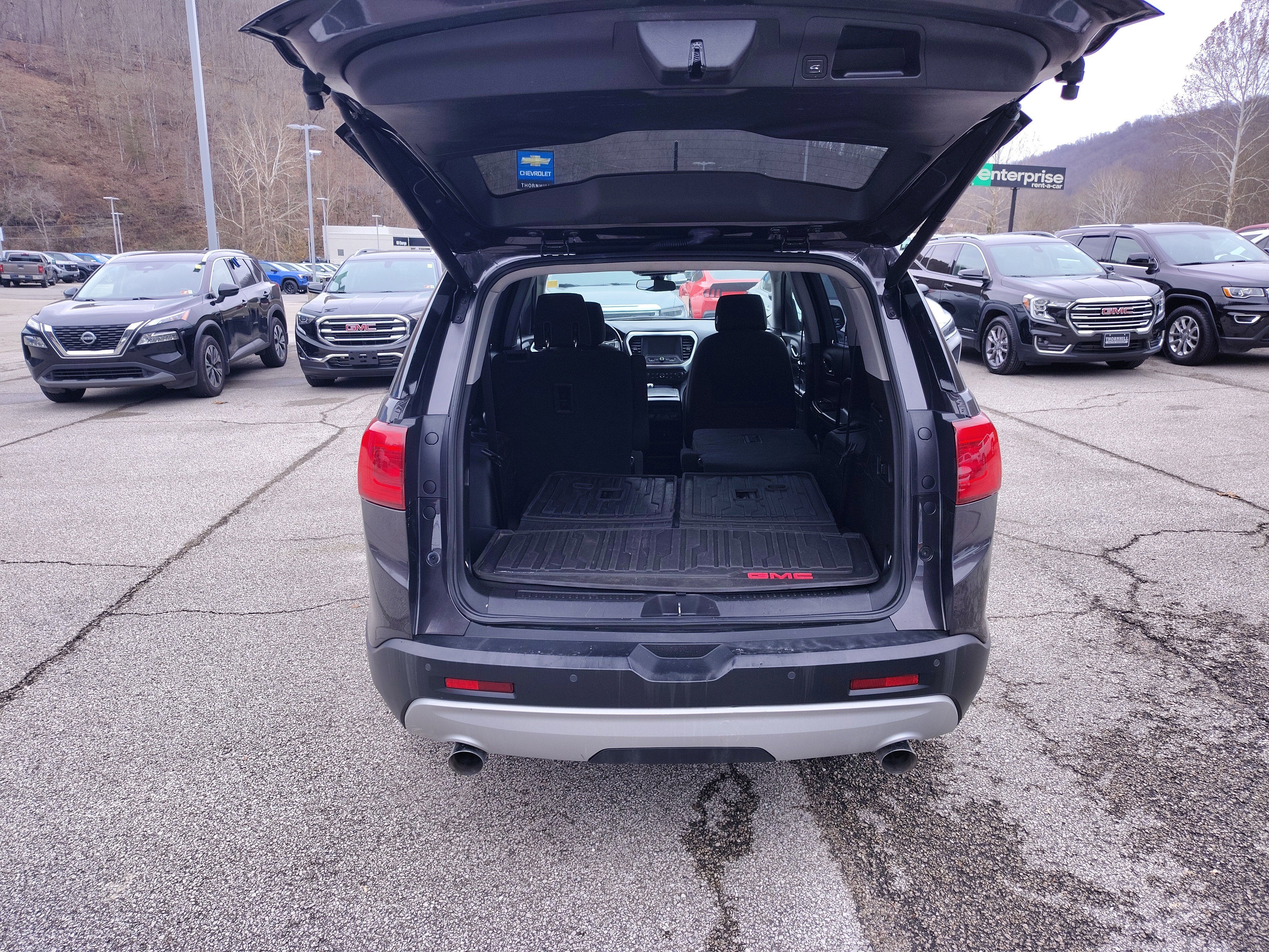 2019 GMC Acadia SLE