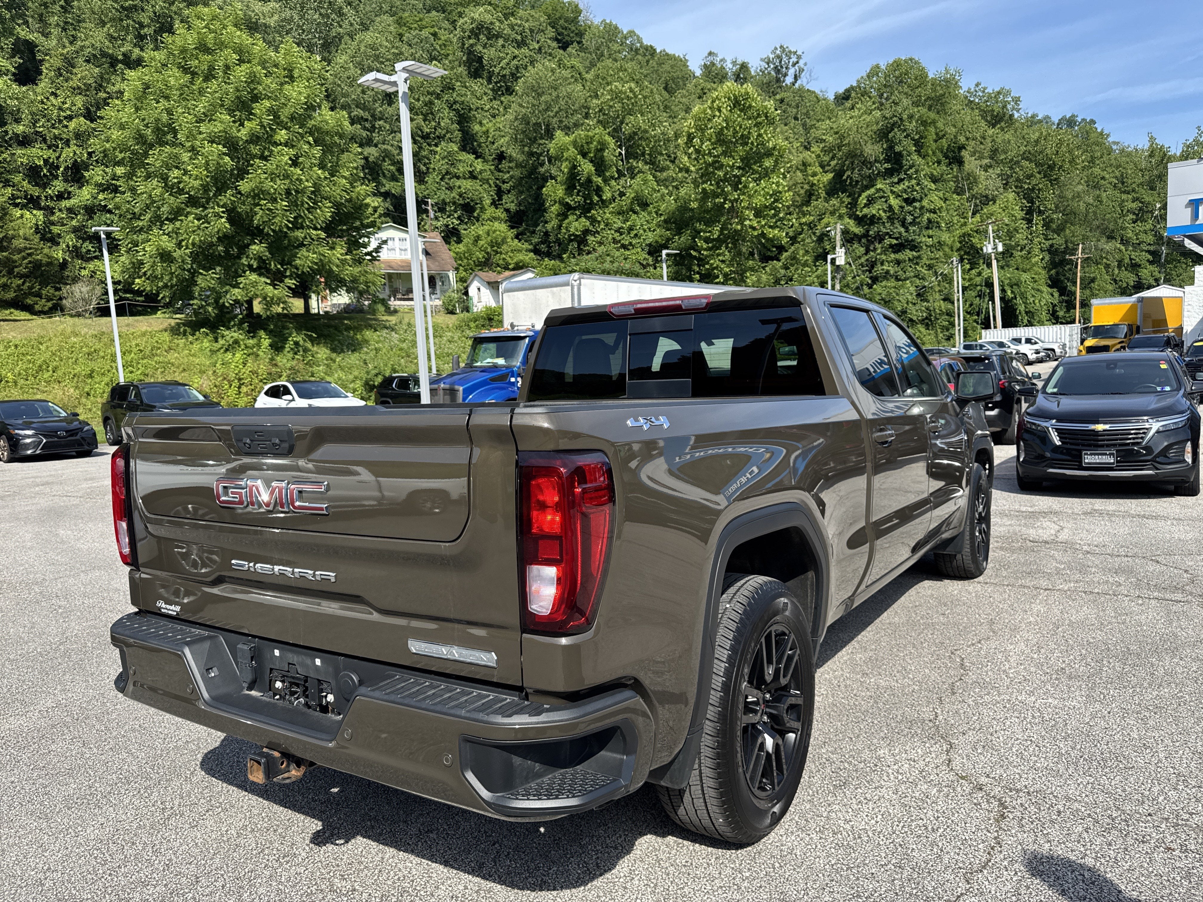 2023 GMC Sierra 1500 Elevation