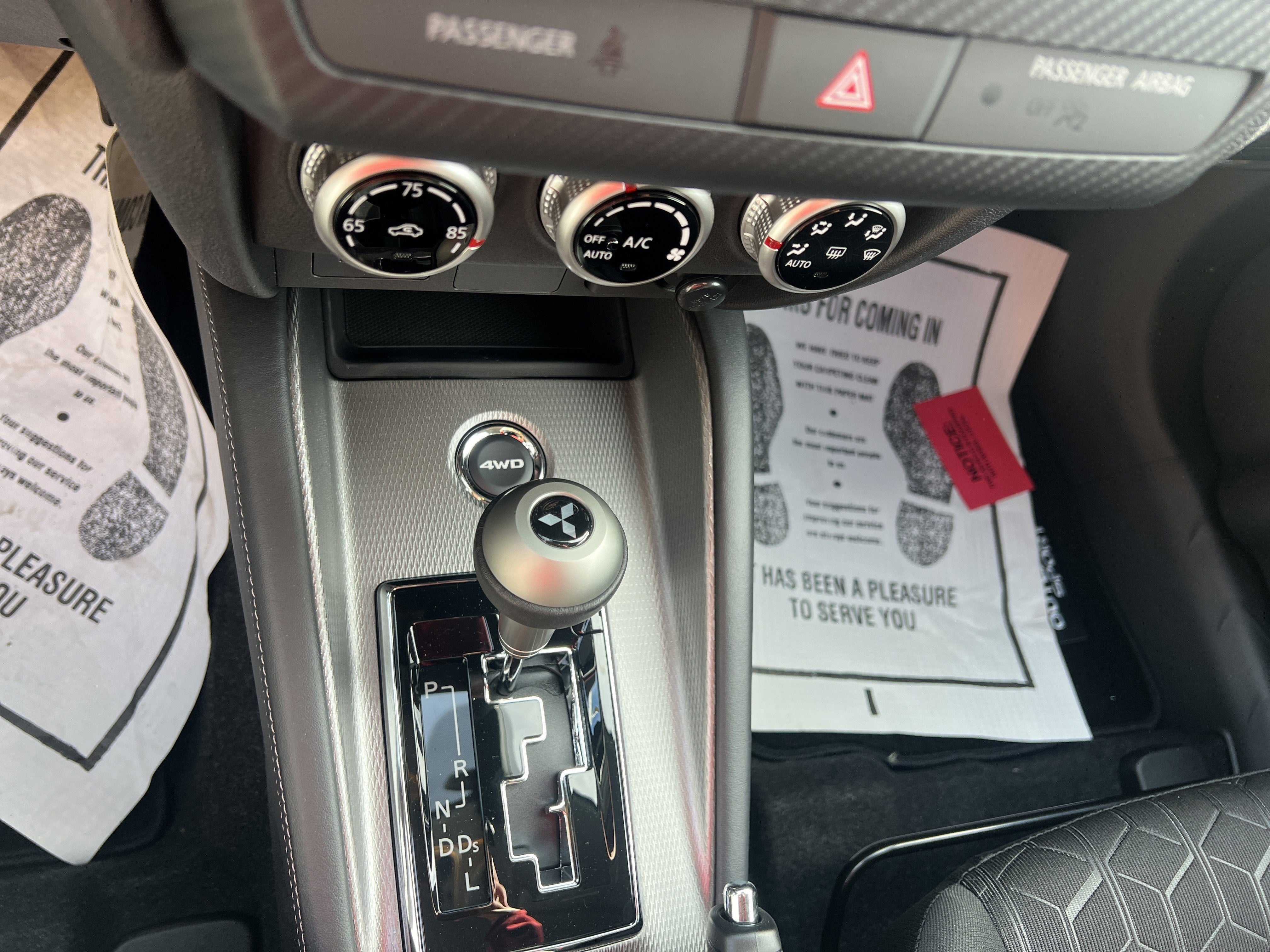 2025 Mitsubishi Outlander Sport ES