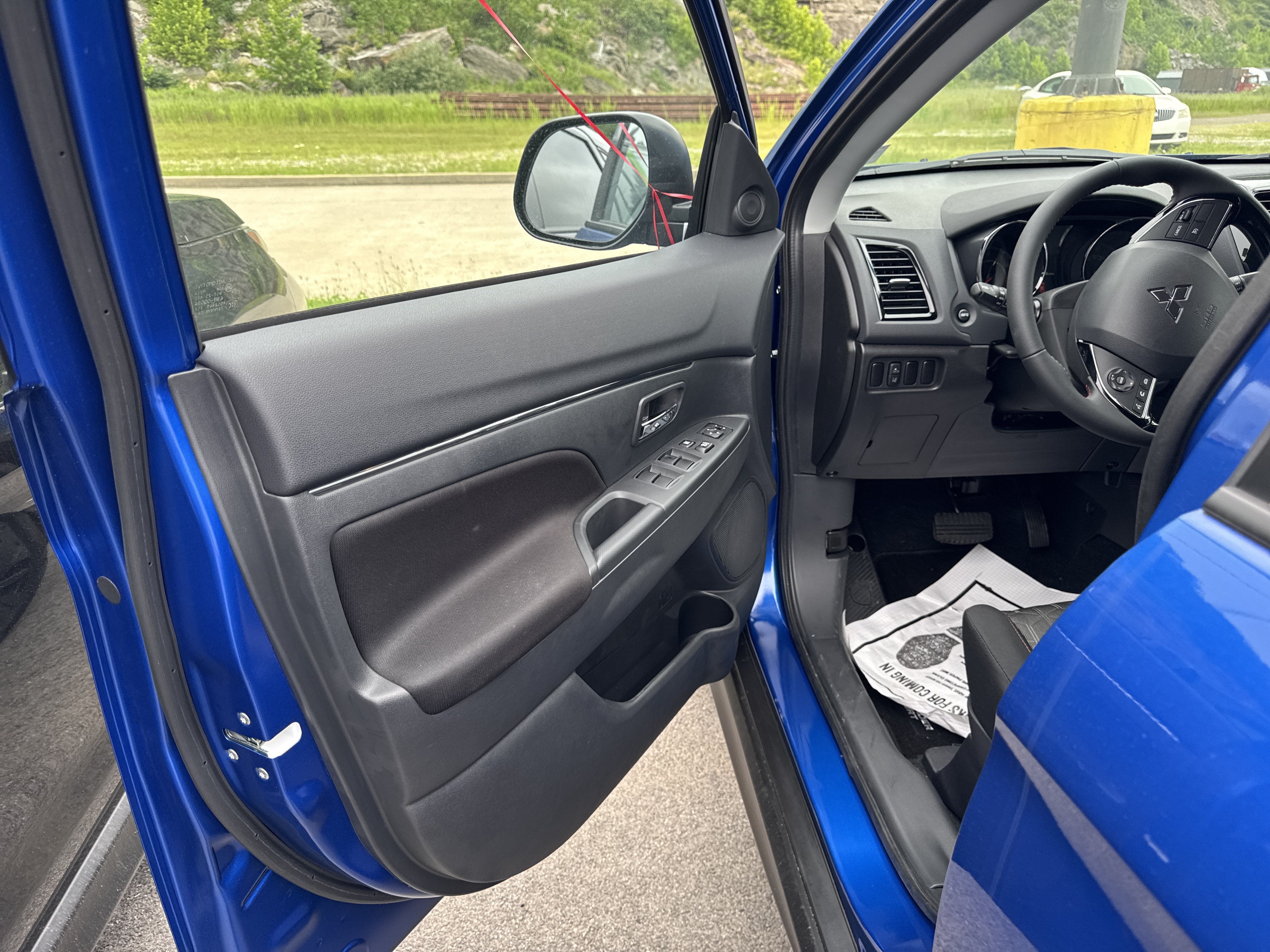 2026 Mitsubishi Outlander Sport LE